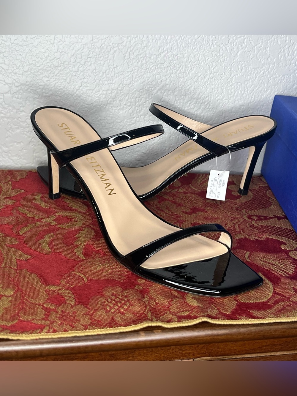 S22. Stuart Weitzman Black Patent Leather Strappy Mid-Heel Sandals 11